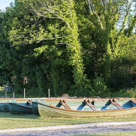 The Waterfront House Country Nocleg ze śniadaniem 3*