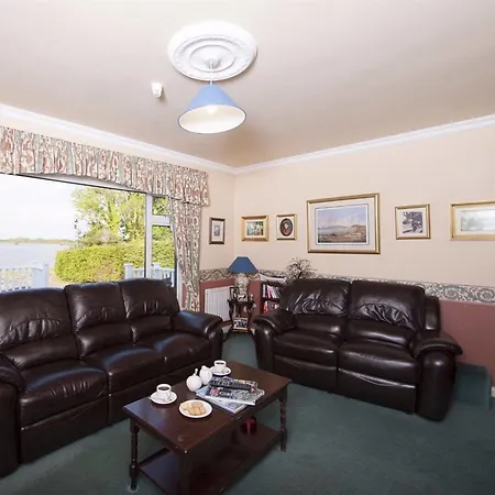 Nocleg ze śniadaniem The Waterfront House Country Oughterard