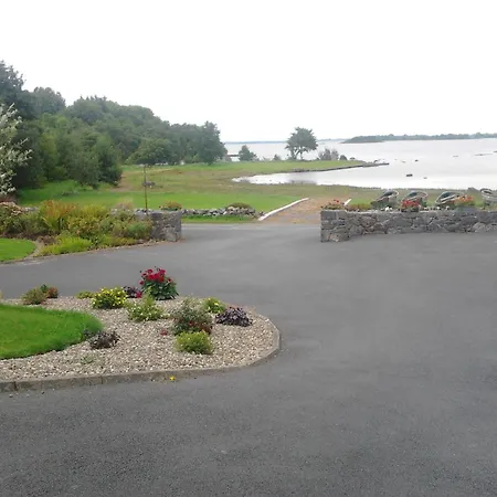 Bed & Breakfast The Waterfront House Country