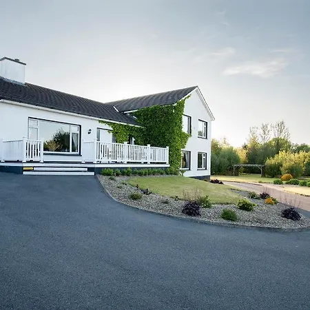 Frühstückspension The Waterfront House Country Oughterard