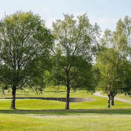 The Waterfront House Country