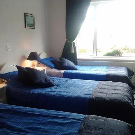 Bed & Breakfast The Waterfront House Country 3*