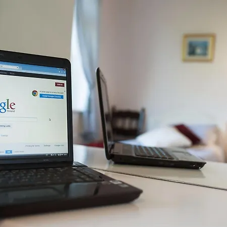 Bed & Breakfast The Waterfront House Country 3*