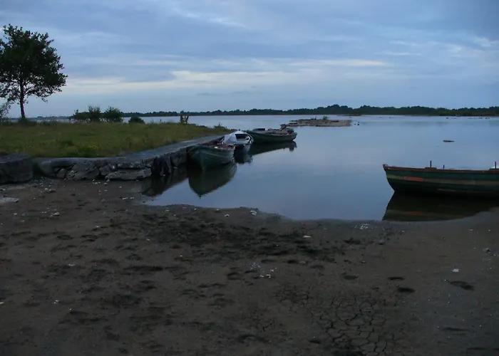 Bed & Breakfast The Waterfront House Country